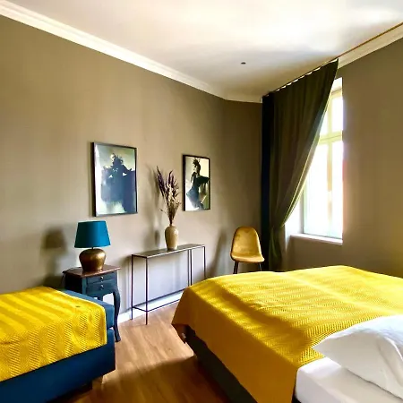 Apartment Leipzig-suites No.12 4 Und Balkon