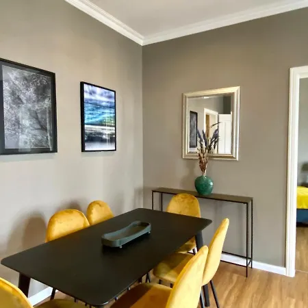 Apartment Leipzig-suites No.12 4 Und Balkon *