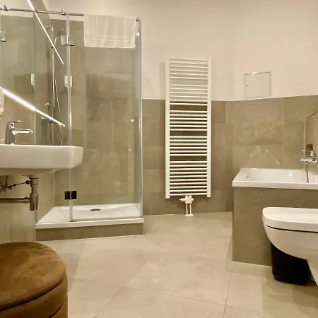 Apartment Leipzig-suites No.12 4 Und Balkon Leipzig